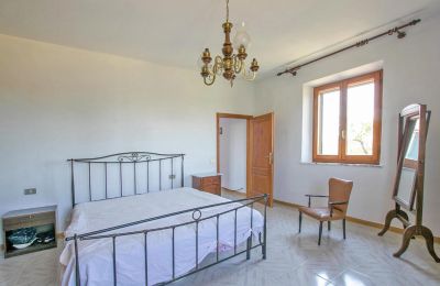 Ferme à vendre Asciano, Toscane, RIF 2982 Schlafzimmer 1