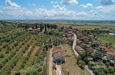 Maison de campagne à vendre Cortona, Toscane, RIF 3085 Landhaus und Umgebung