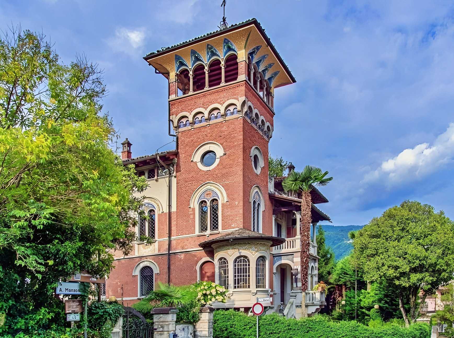 Photos Villa néo-romaine de prestige avec jardin privé à Stresa