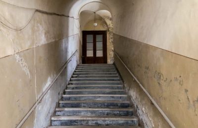 Château à vendre Piobbico, Garibaldi  95, Marches, Escalier