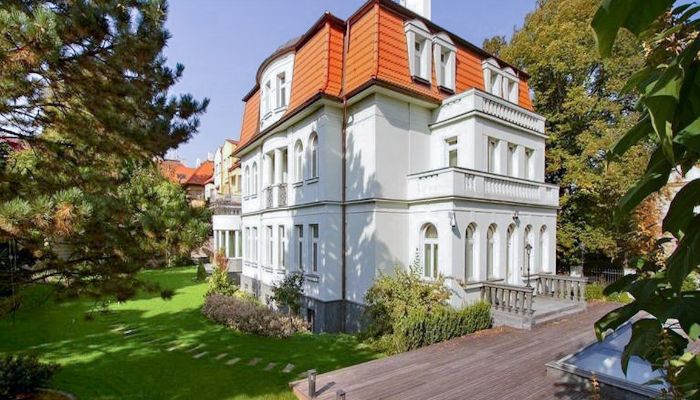 Villa historique à vendre Hlavní město Praha, okres Hlavní město Praha, Praha, Bubeneč,  République tchèque