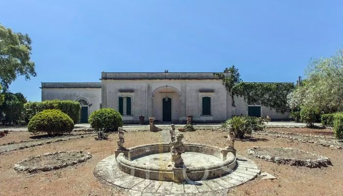 Villa historique à vendre Lecce, Pouilles,  Italie