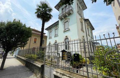 Appartement du château à vendre Luino, Lombardie, Image 3/19