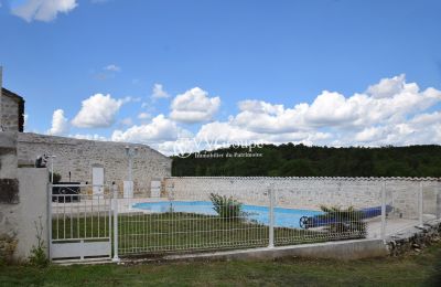 Manoir à vendre Penne-d'Agenais, Nouvelle-Aquitaine, Piscine