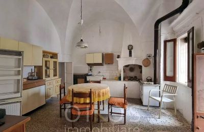 Maison de ville à vendre Oria, Pouilles, Salle à manger