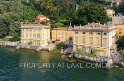 Propriétés, Appartement de luxe au bord du lac dans la Villa Taverna à Torno