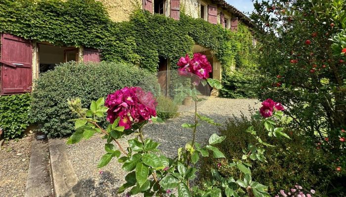 Propriété historique à vendre Mirande, Occitanie,  France