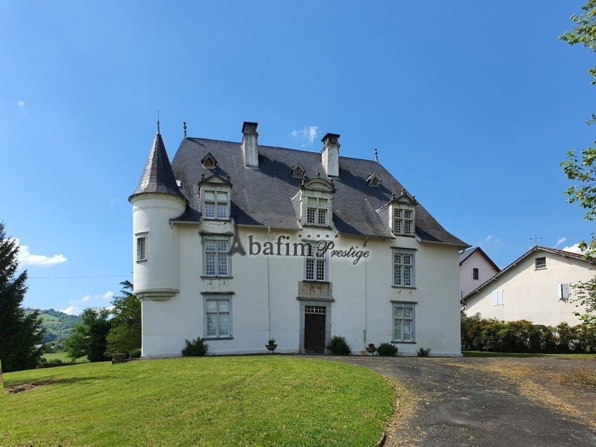 Photos Château dans les Pyrénées avec vue panoramique