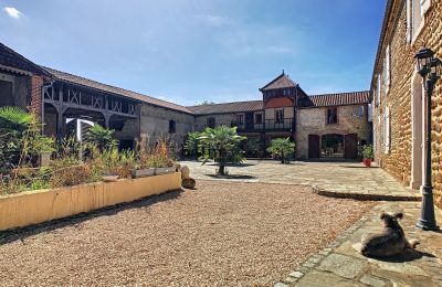 Manoir à vendre Tarbes, Occitanie, Image 18/18