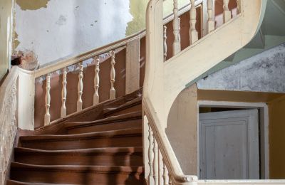 Manoir à vendre Virķēni, Virķēnu muiža, Vidzeme, Escalier secondaire