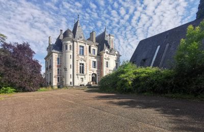 Château à vendre Le Mans, Pays de la Loire, Vue frontale