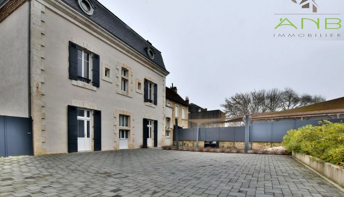 Villa historique à vendre Sarlat-la-Canéda, Nouvelle-Aquitaine,  France