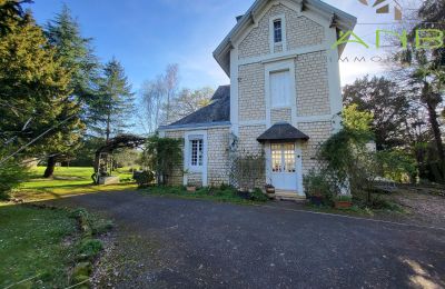 Villa historique à vendre Bussac-sur-Charente, Nouvelle-Aquitaine, Image 33/33