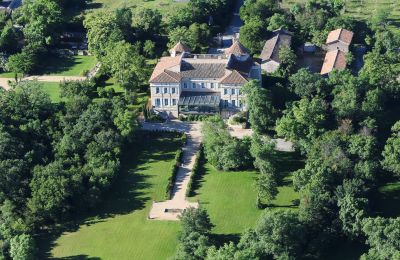 Château à vendre Barjac, Occitanie, Photo Drone