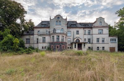 Château Bronów, Basse-Silésie