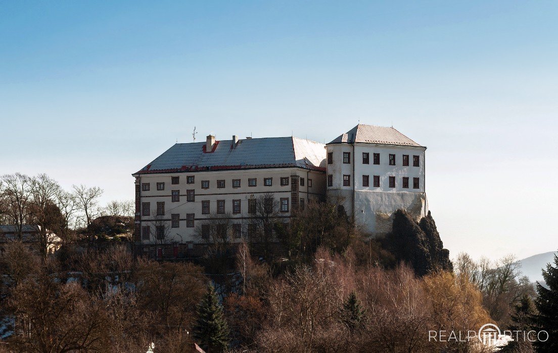 Schloss Milešov, Milešov