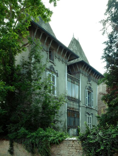 Neufchâteau, Avenue du President Kennedy - Manoir à Neufchâteau, Lorraine, France