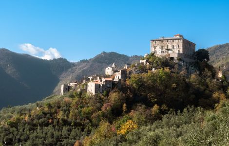 /pp/cc_by_nc_nd/thumb-north-italy-castle.jpg