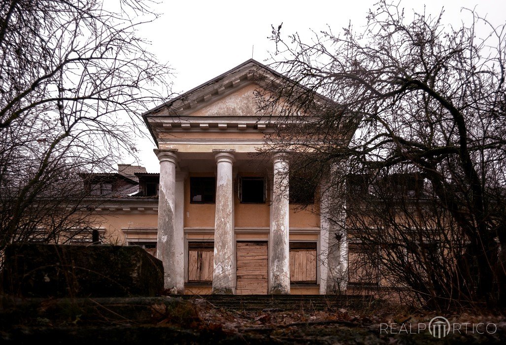 Sanierungsbedürftiges Herrenhaus in Litauen, Lituanie