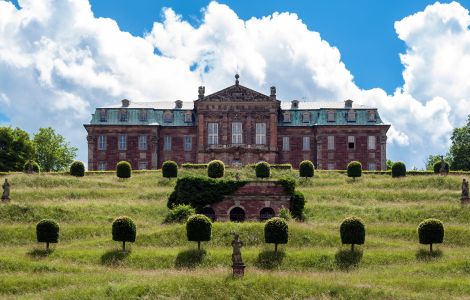 /pp/public_domain/thumb-deutschland-sachsen-anhalt-burgscheidungen-schloss.jpg